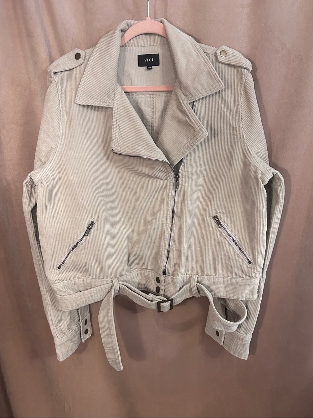VICI COLLECTION CORDUROY MOTO JACKET - Picture 3 of 11